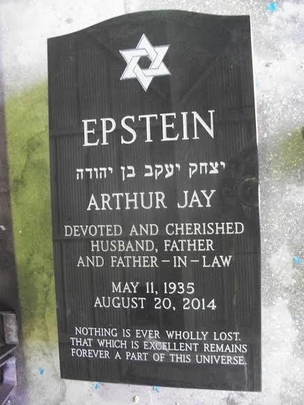 jewish headstone with epitaph